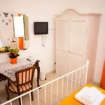 Il Prato By Sthey Couette-café Monopoli